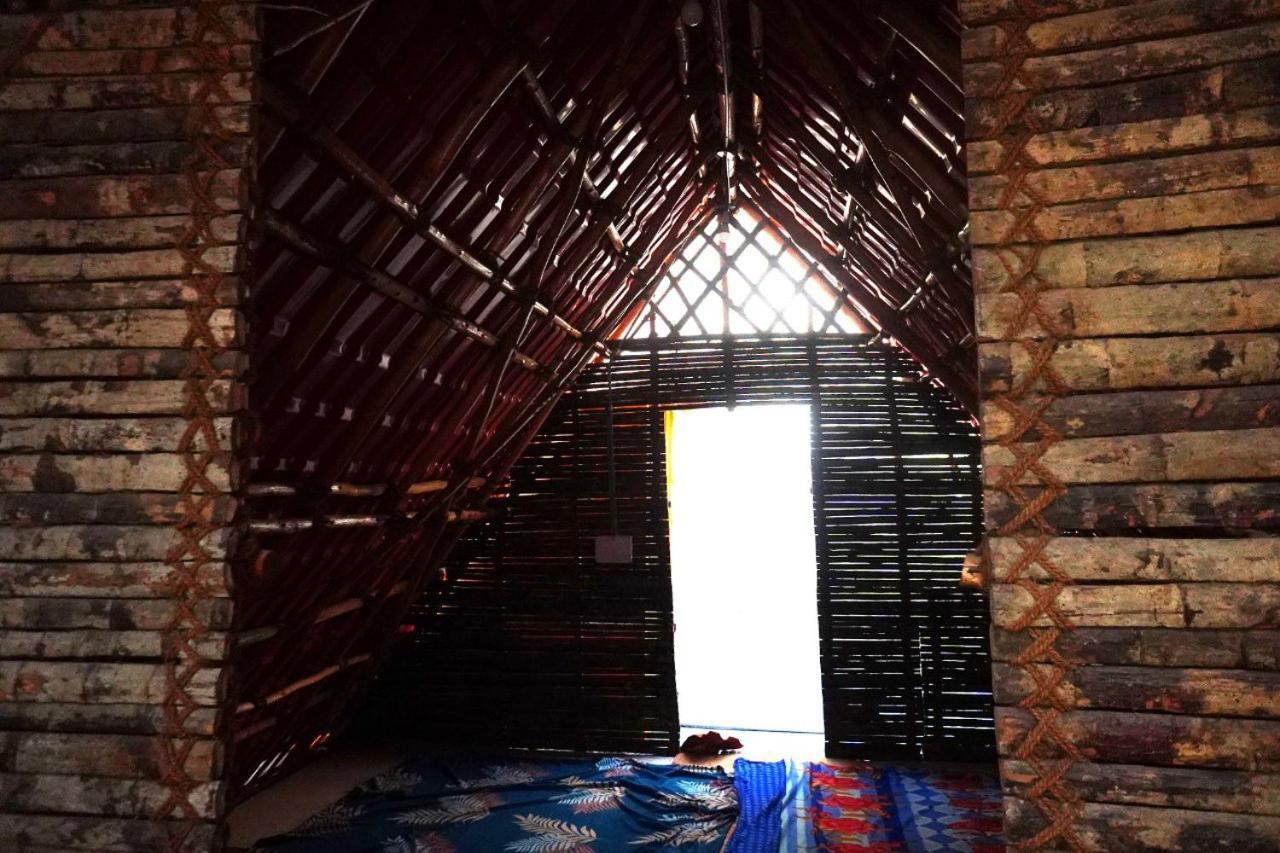 Serenity Bay Home Stay Пудучеррі Екстер'єр фото